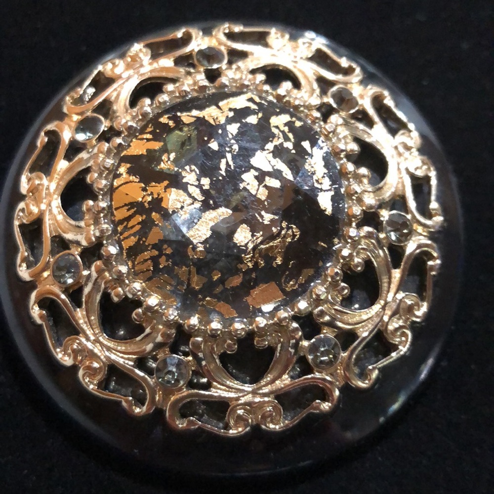 Beautiful Mourning Brooch
